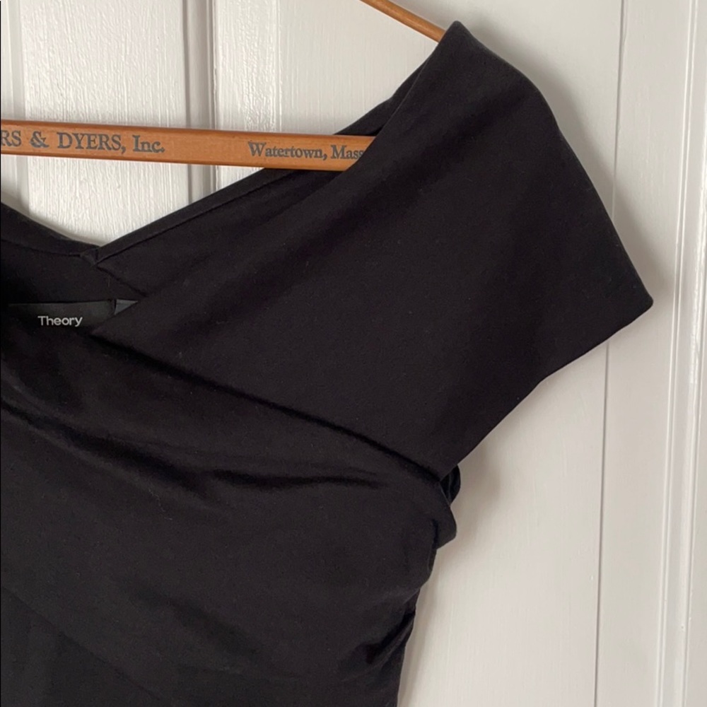 Theory on/off the shoulder top